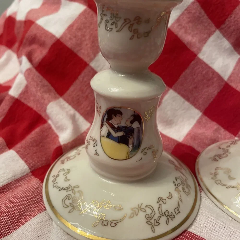 Lenox Disney Fine China 24k Gold “Snow White”Candlesticks Set of 2 5” Tall